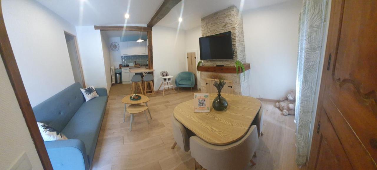 Maison De Rue: Auch Dış mekan fotoğraf
